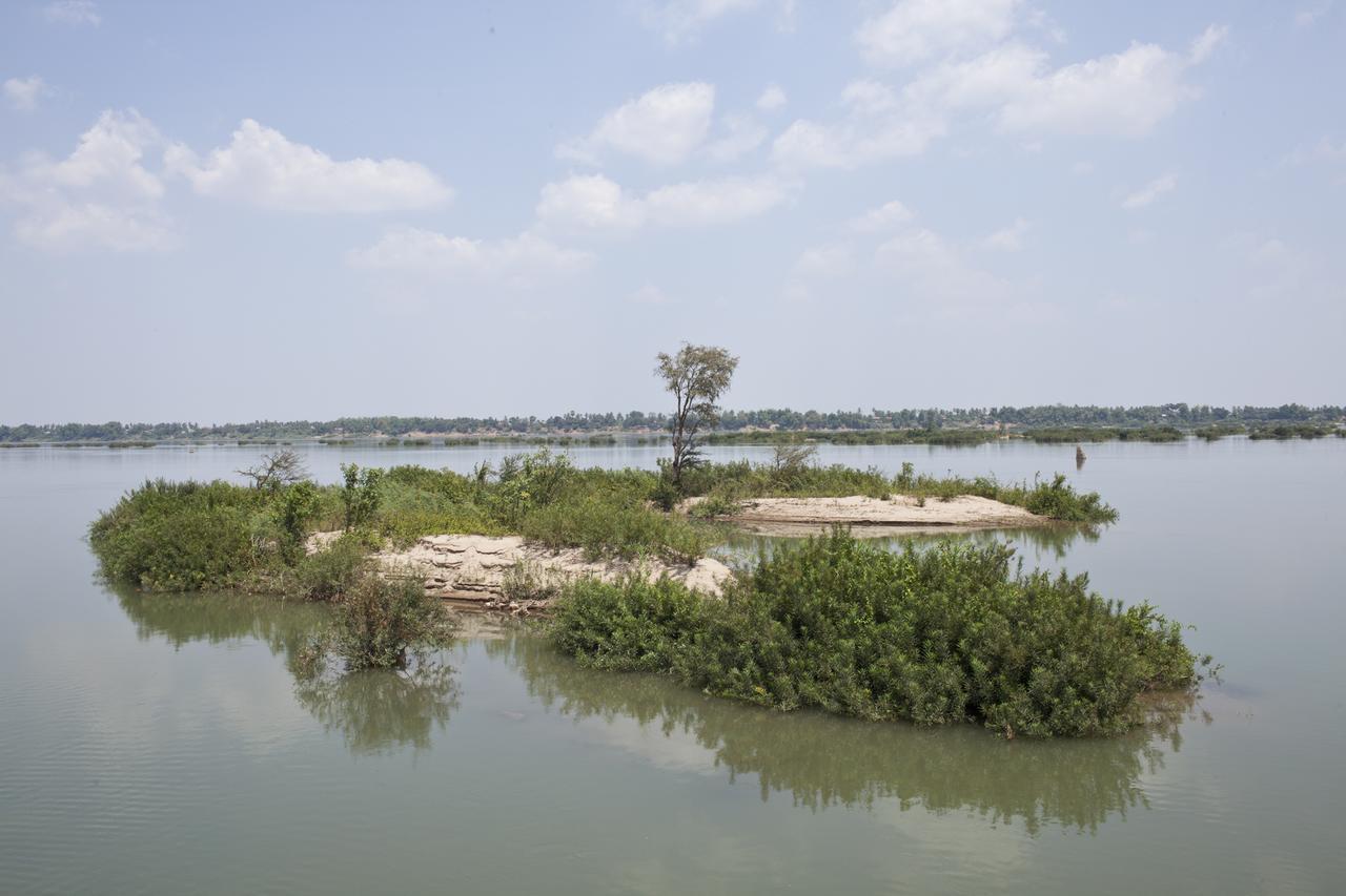 Soriyabori Resort Kratyeh Kültér fotó
